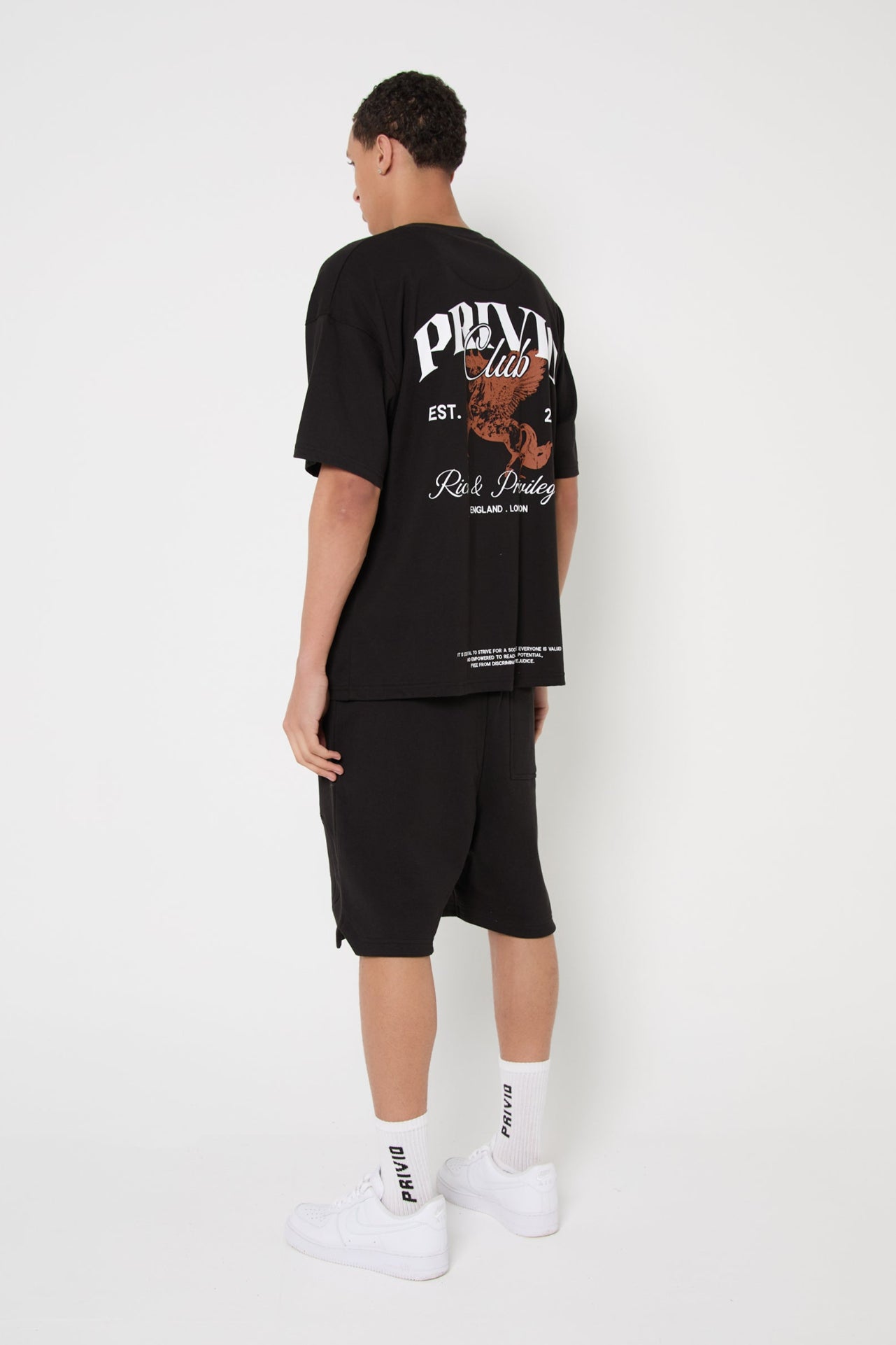 PRIVIO EMBROIDERY SHORTS