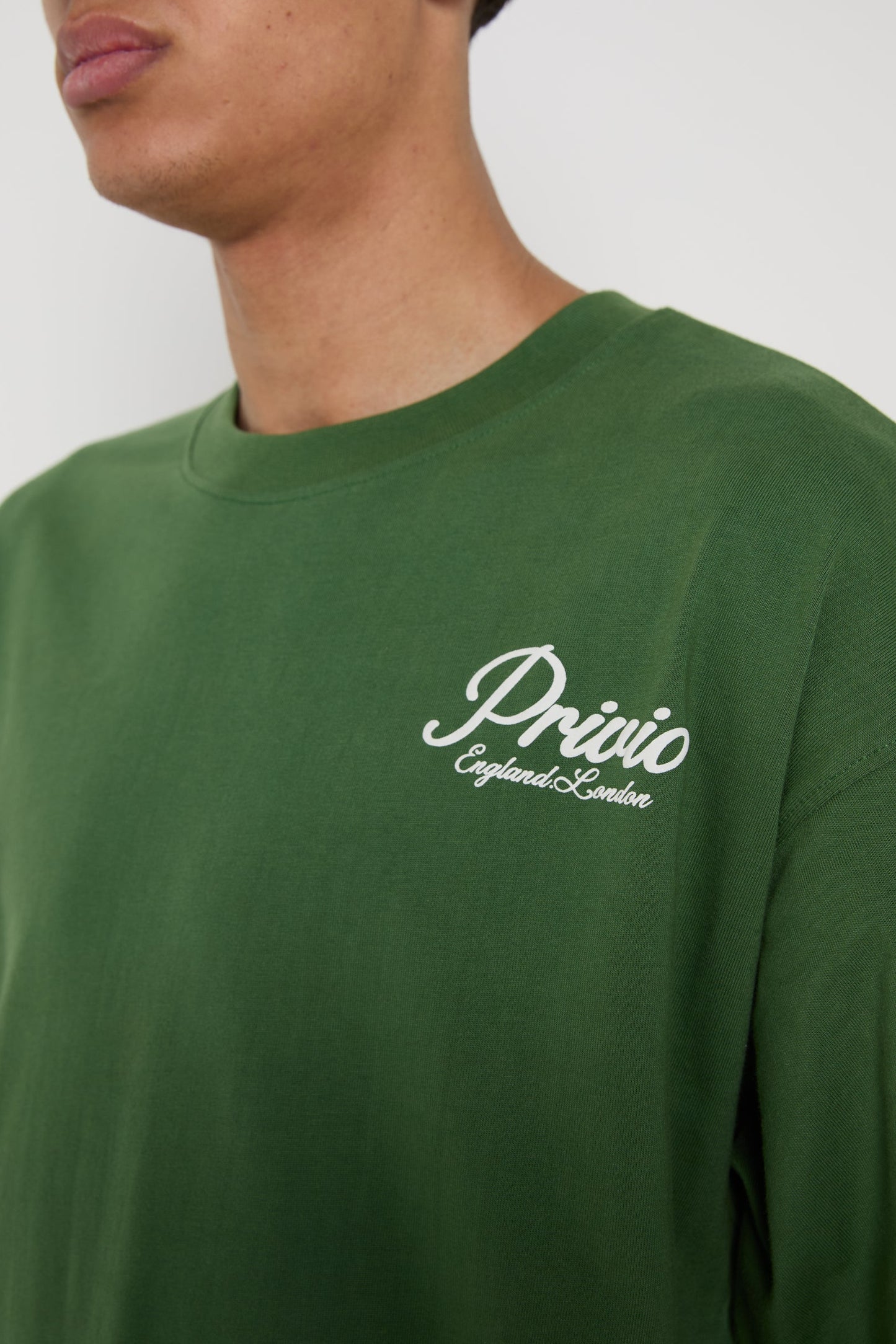 PRIVIO CIRCLE PRINT T-SHIRT