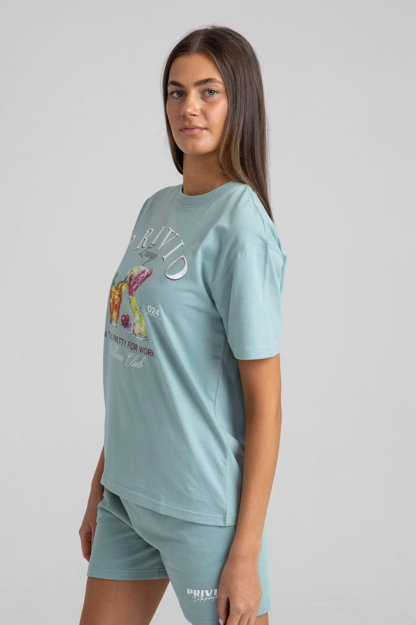 PRIVIO LOUNGE OVERSIZED T-SHIRT