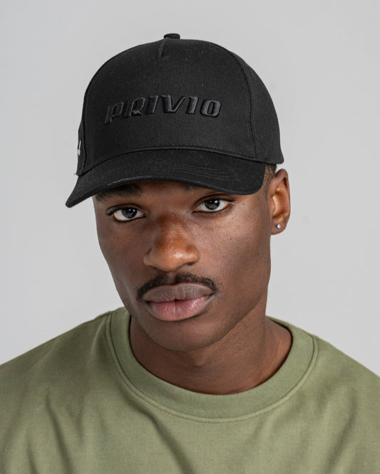 PRIVIO BLACK LOGO CAP