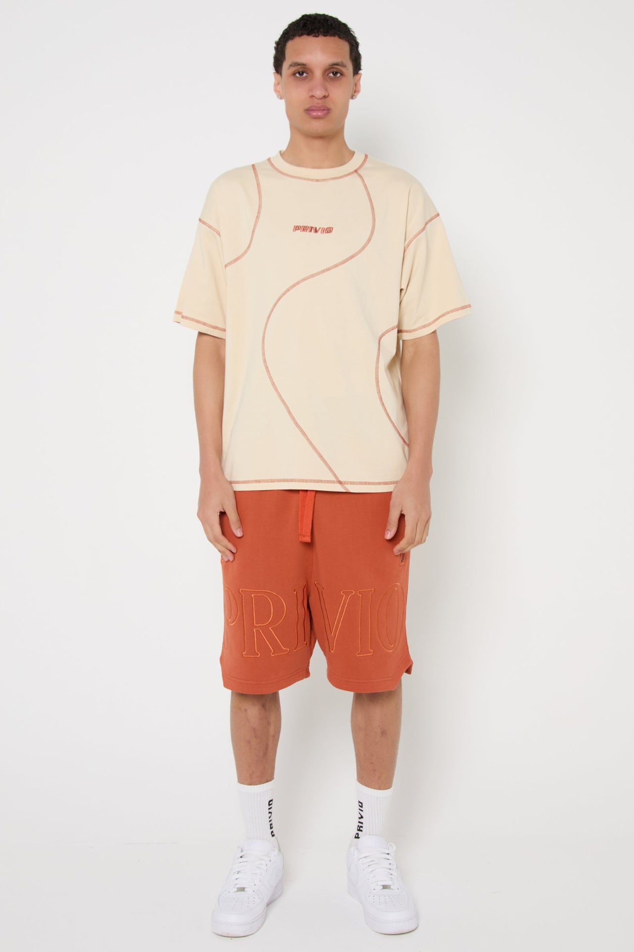 PRIVIO FLATLOCK STITCH T-SHIRT