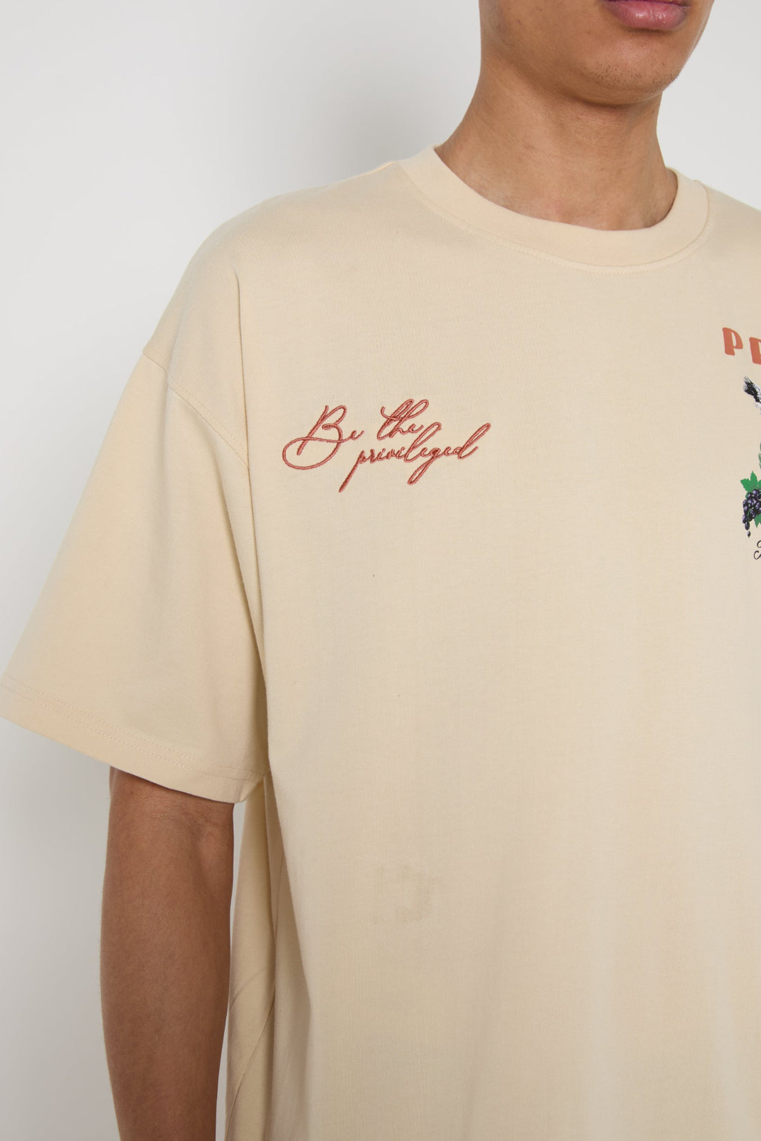 PRIVIO TRUST T-SHIRT