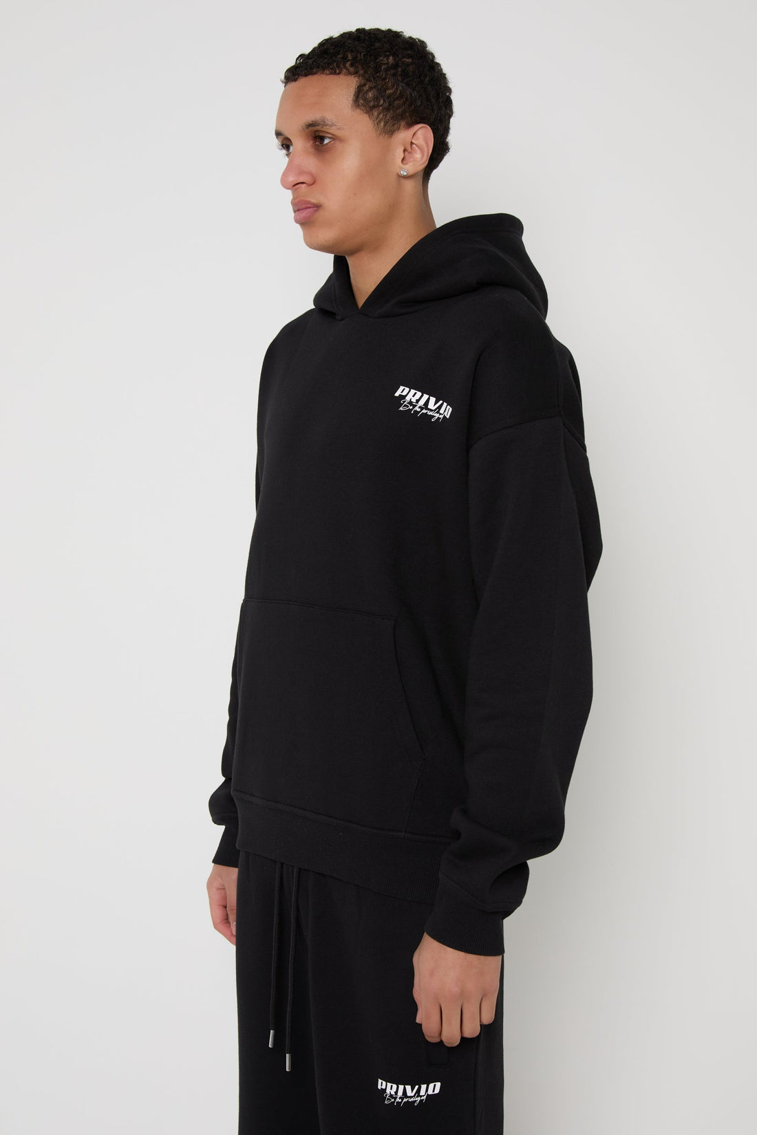 PRIVIO BASIC HOODIE