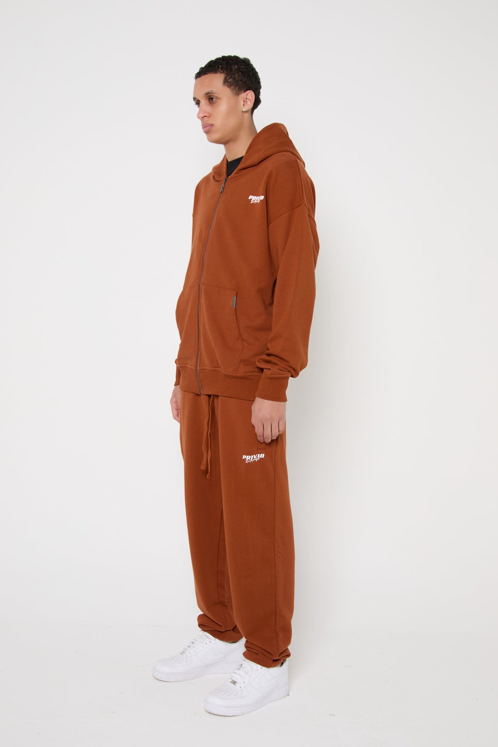 HEAVY LOGO SWEATPANTS