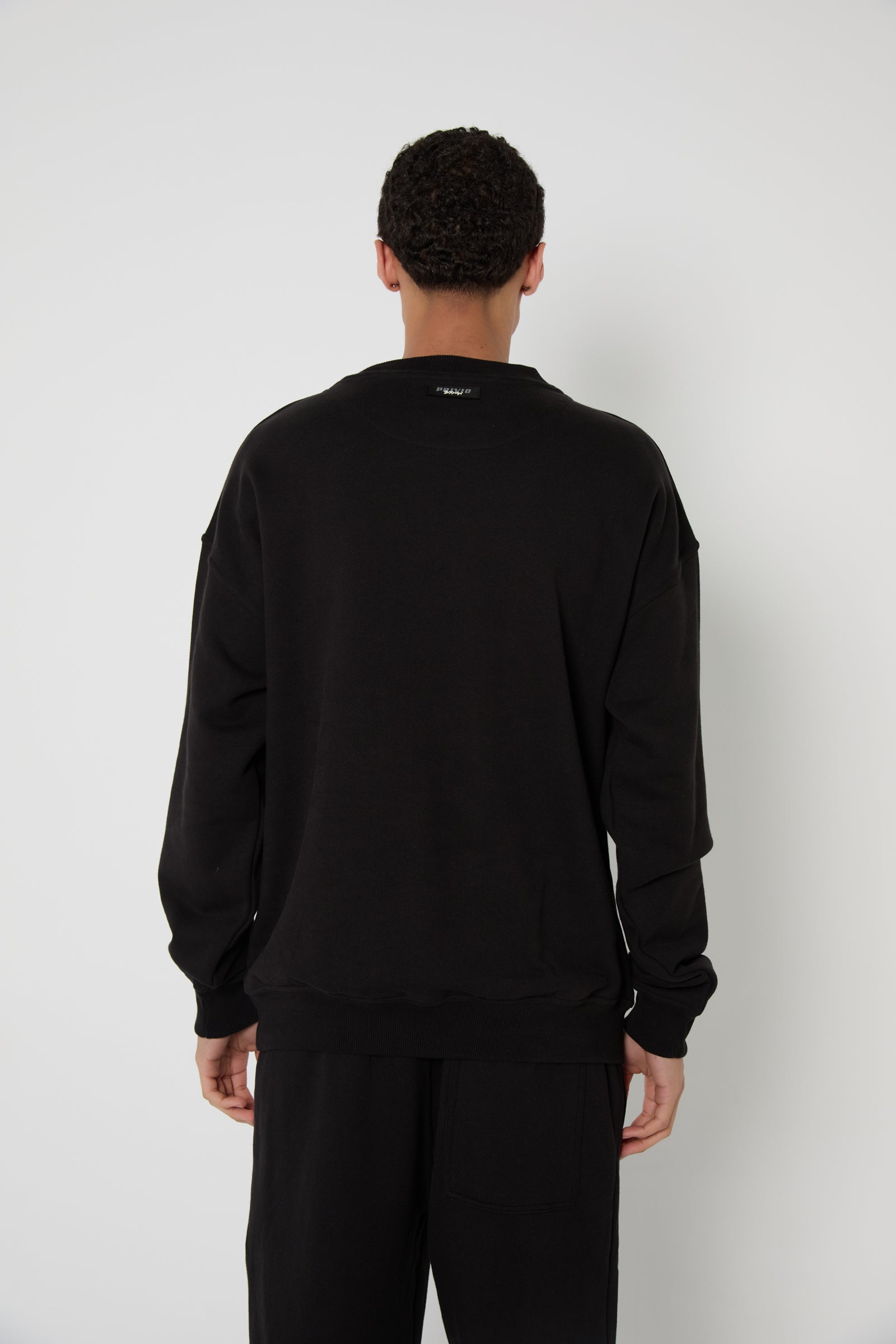 PRIVIO CREST 3D EMBROIDERY SWEATER