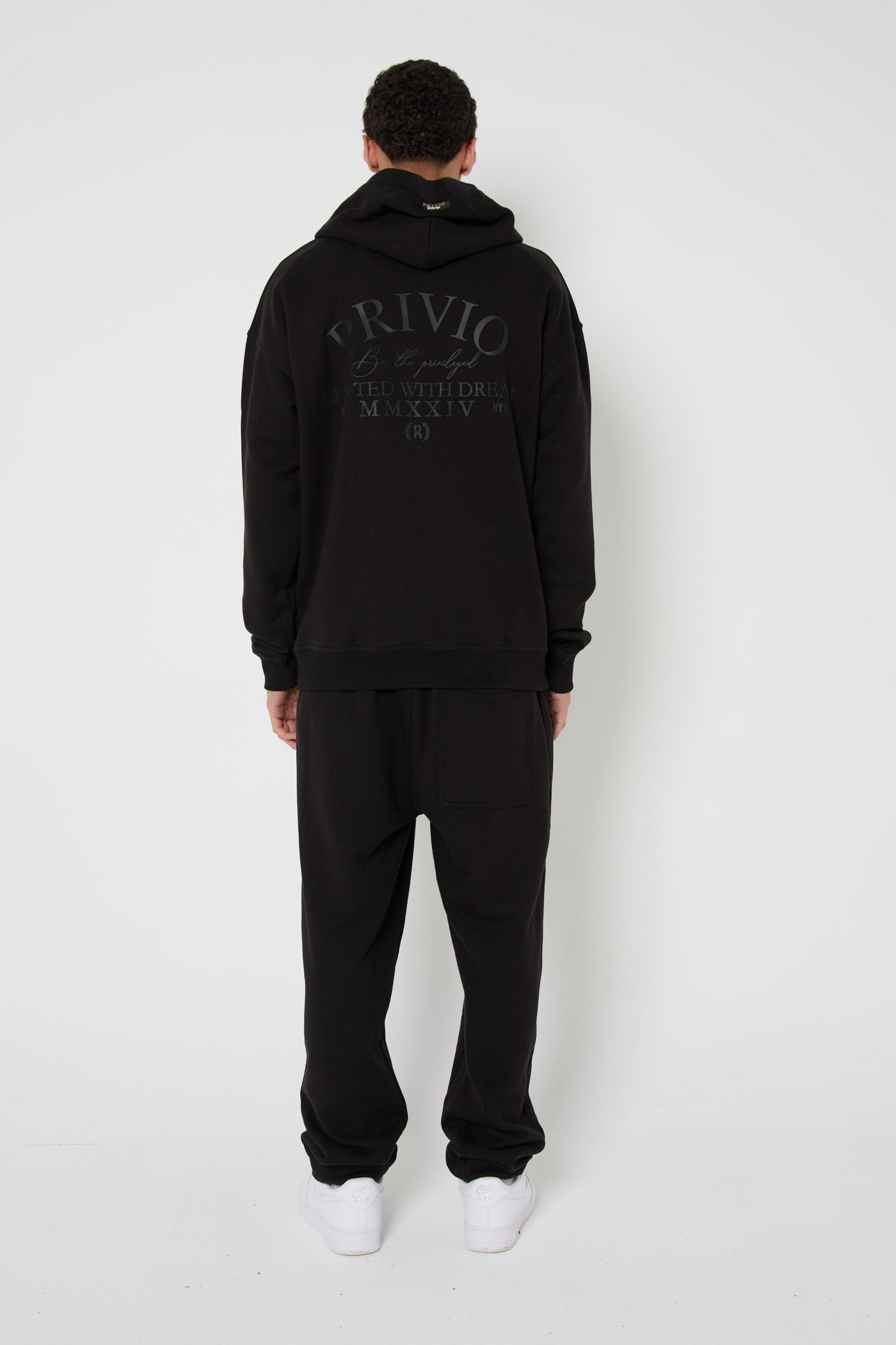 PRIVIO DREAM HOODIE