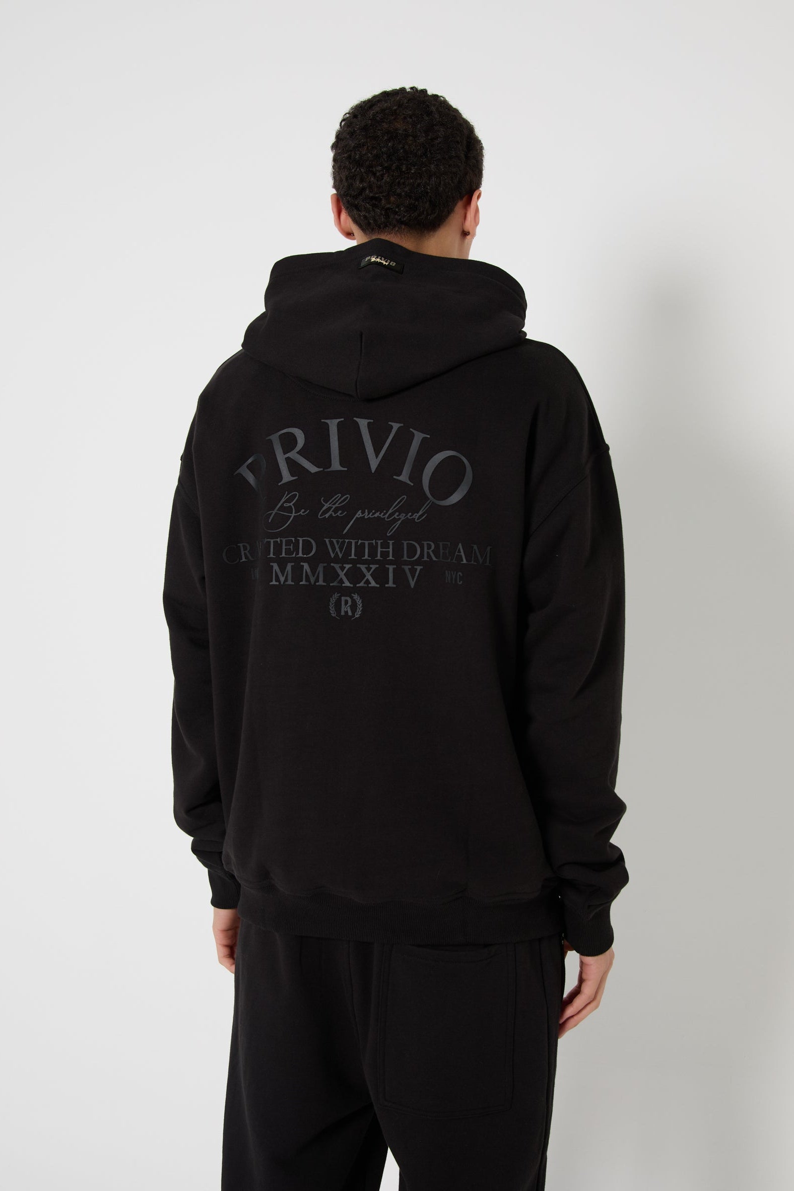 PRIVIO DREAM HOODIE