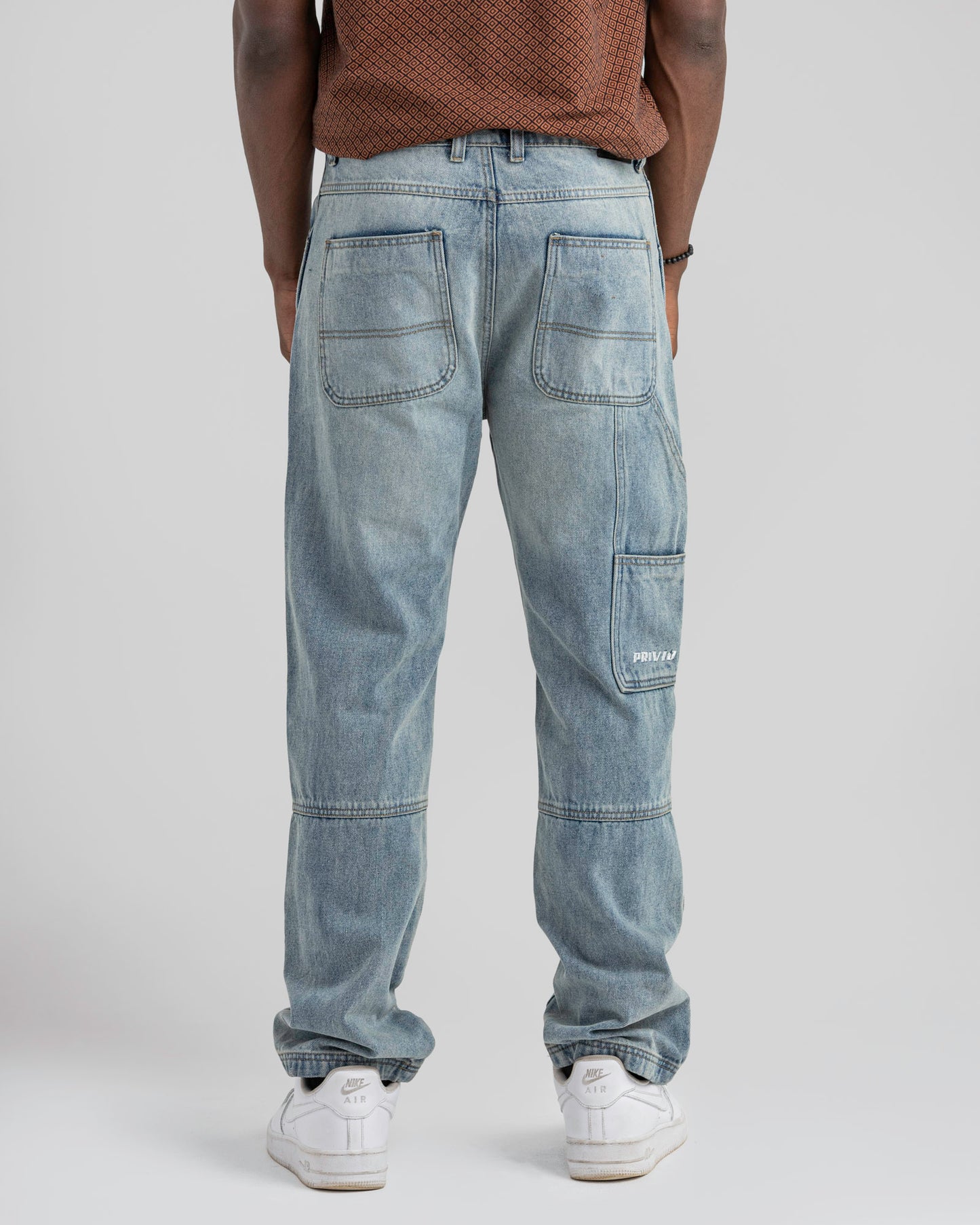 RELAXED FIT CUT AND SEW PANEL DENIM