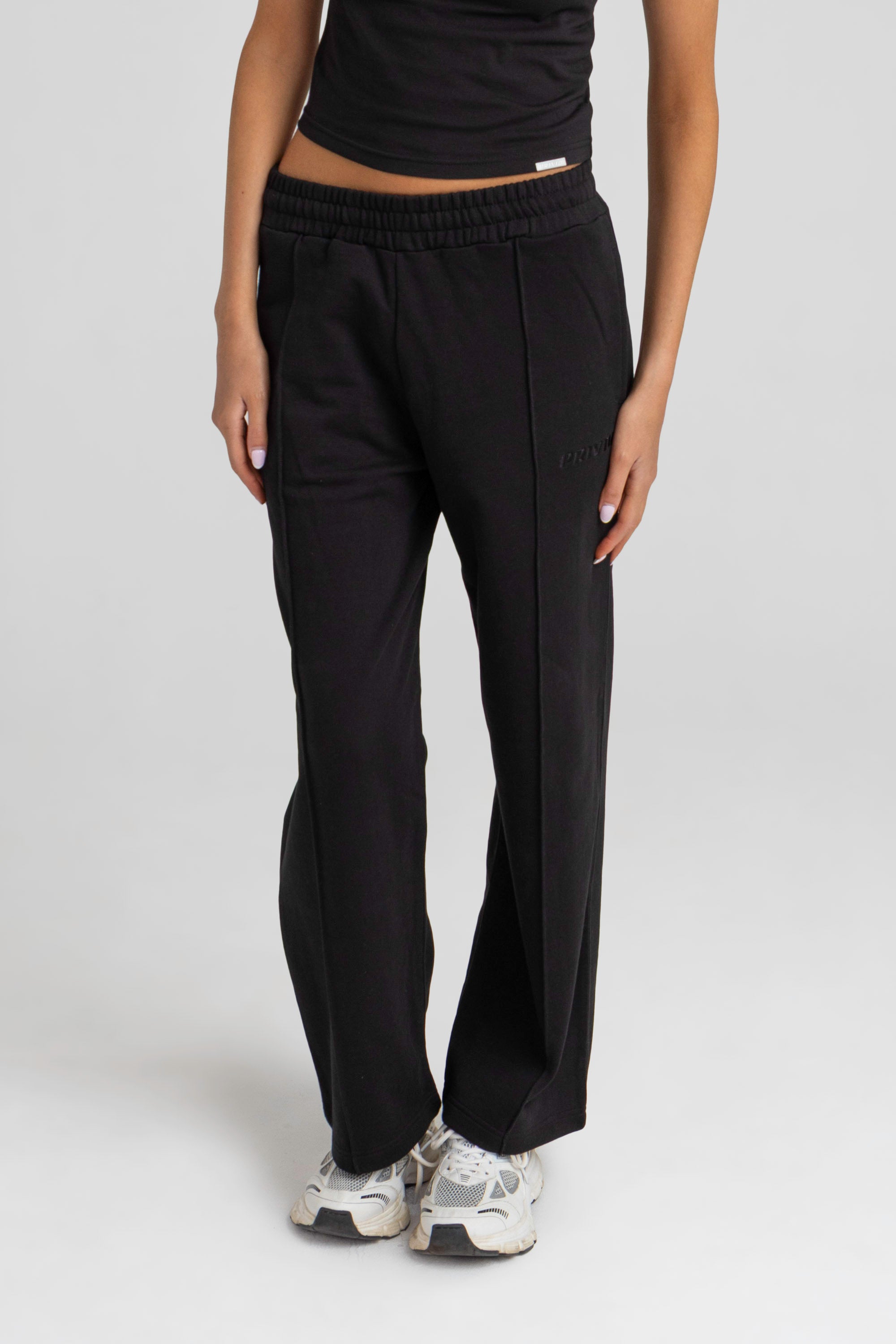 PRIVIO WIDE LEG JOGGER
