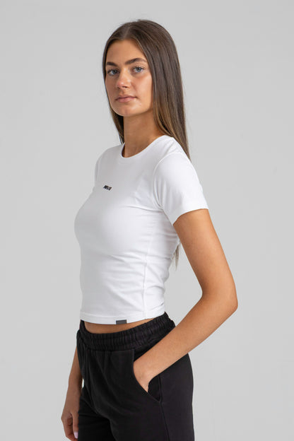 CLASSIC FITTED T-SHIRT
