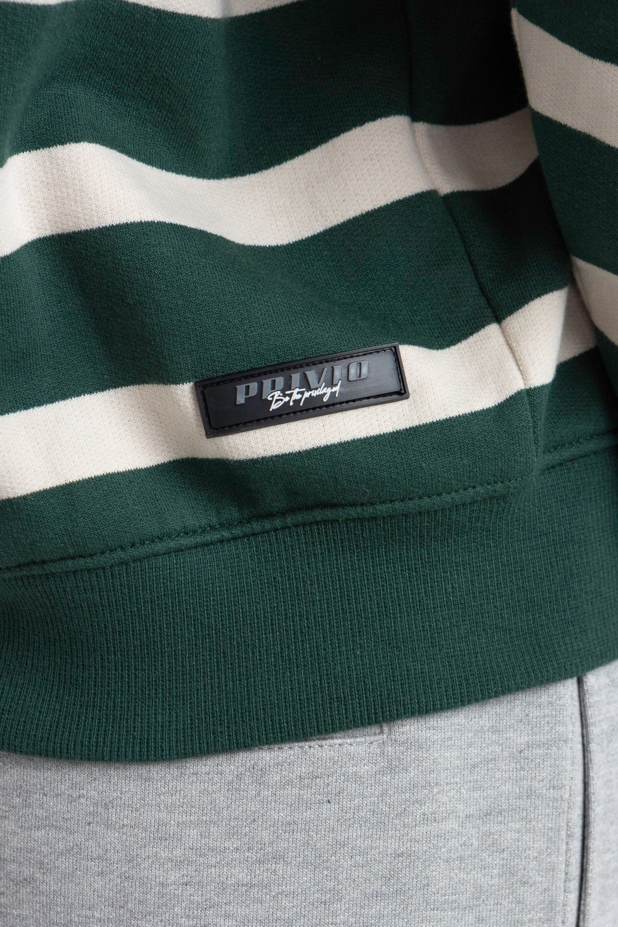 LINE PRINT SWEATSHIRT