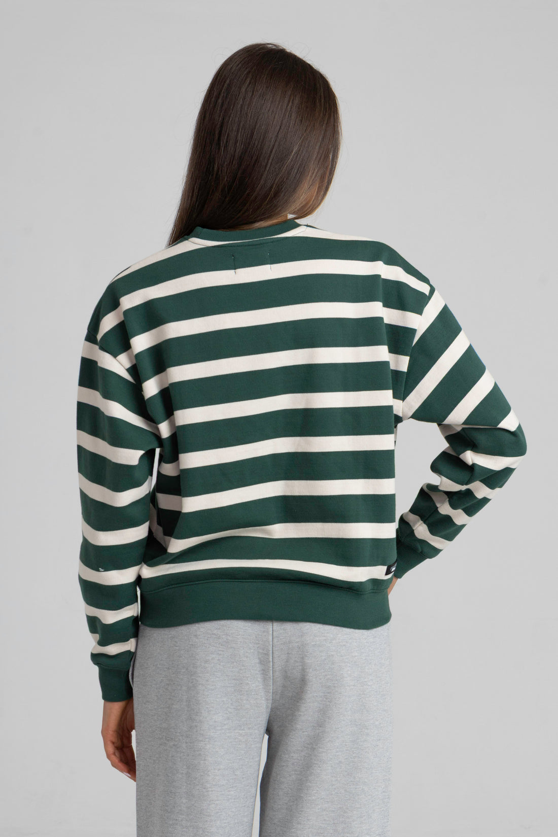 LINE PRINT SWEATSHIRT