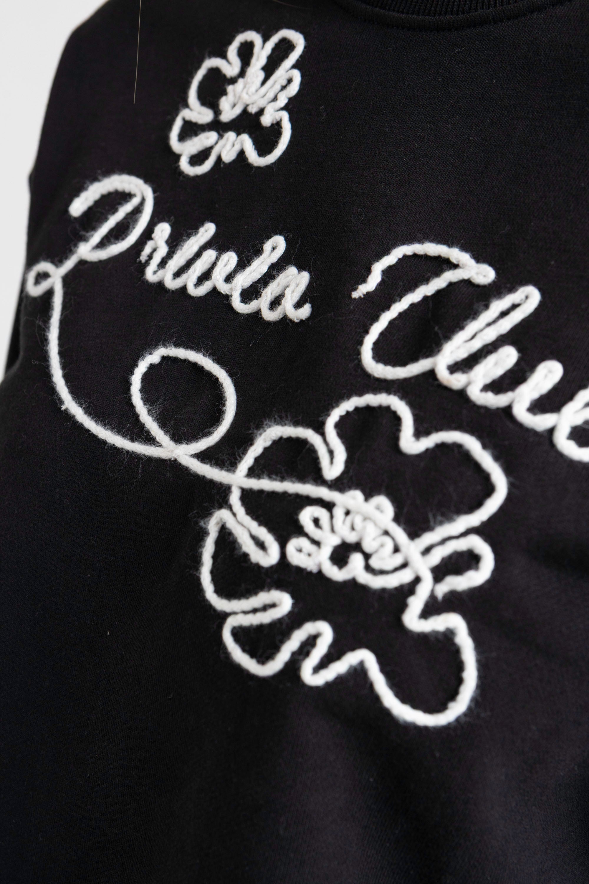 ROPE EMBRODIERY SWEATSHIRT