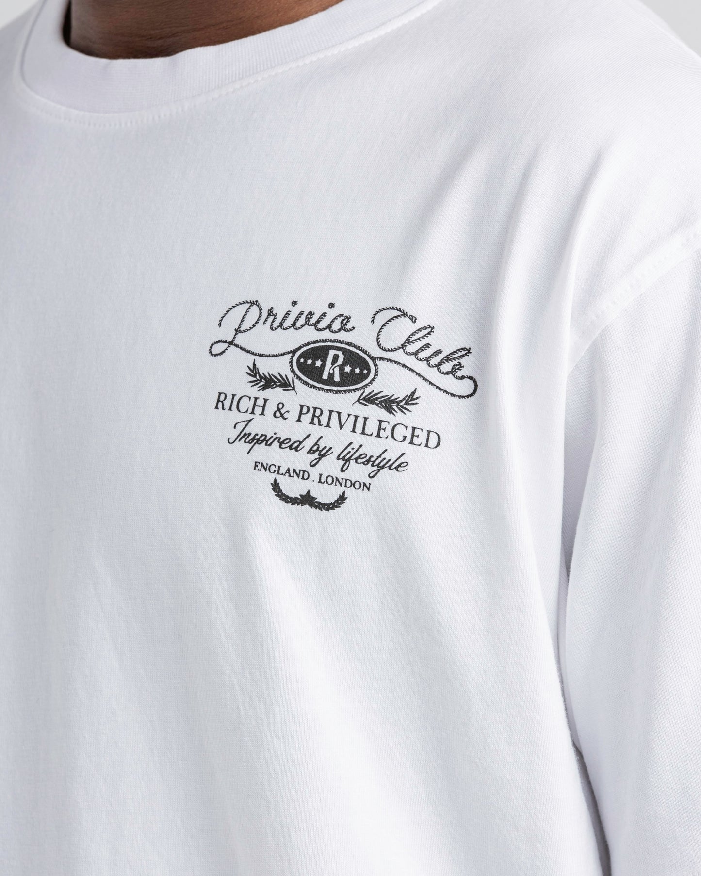 PRIVIO CLUB LIFE STYLE T SHIRT