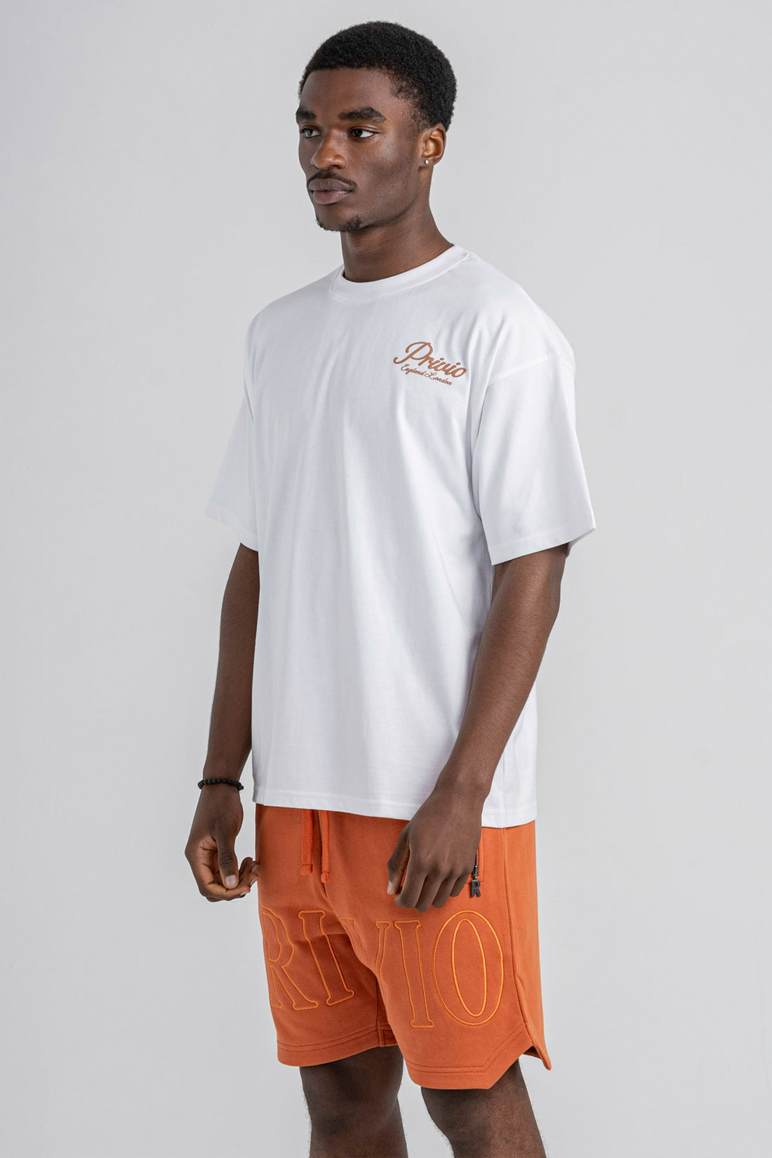 PRIVIO CIRCLE PRINT T-SHIRT