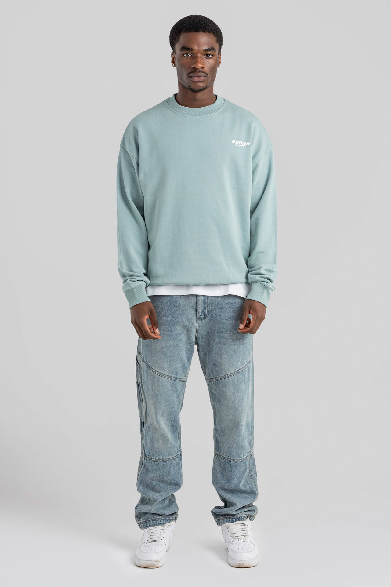 PRIVIO HEAVY LOGO SWEATSHIRT